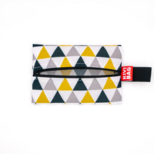 Tissue Holder (Triangle-Gray-Yellow)