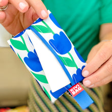 Tissue Holder (Tulip)